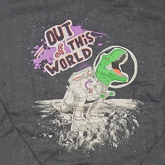 Cat & Jack Black So soft Long SleeveSweat Shirt with “Out Of This World” Husky - Picture 4 of 5
